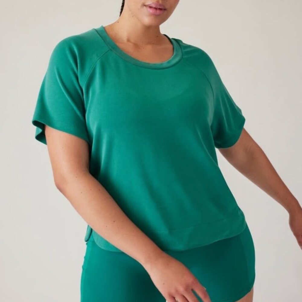 Athleta Seasoft Tee M Emerald Green